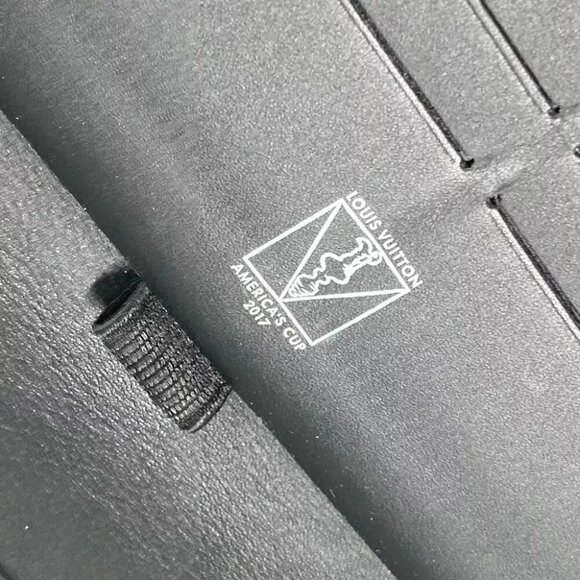 LOUIS VUITTON America's Cup 2017 Limited Zippy Organizer Wallet - Picture 12 of 16
